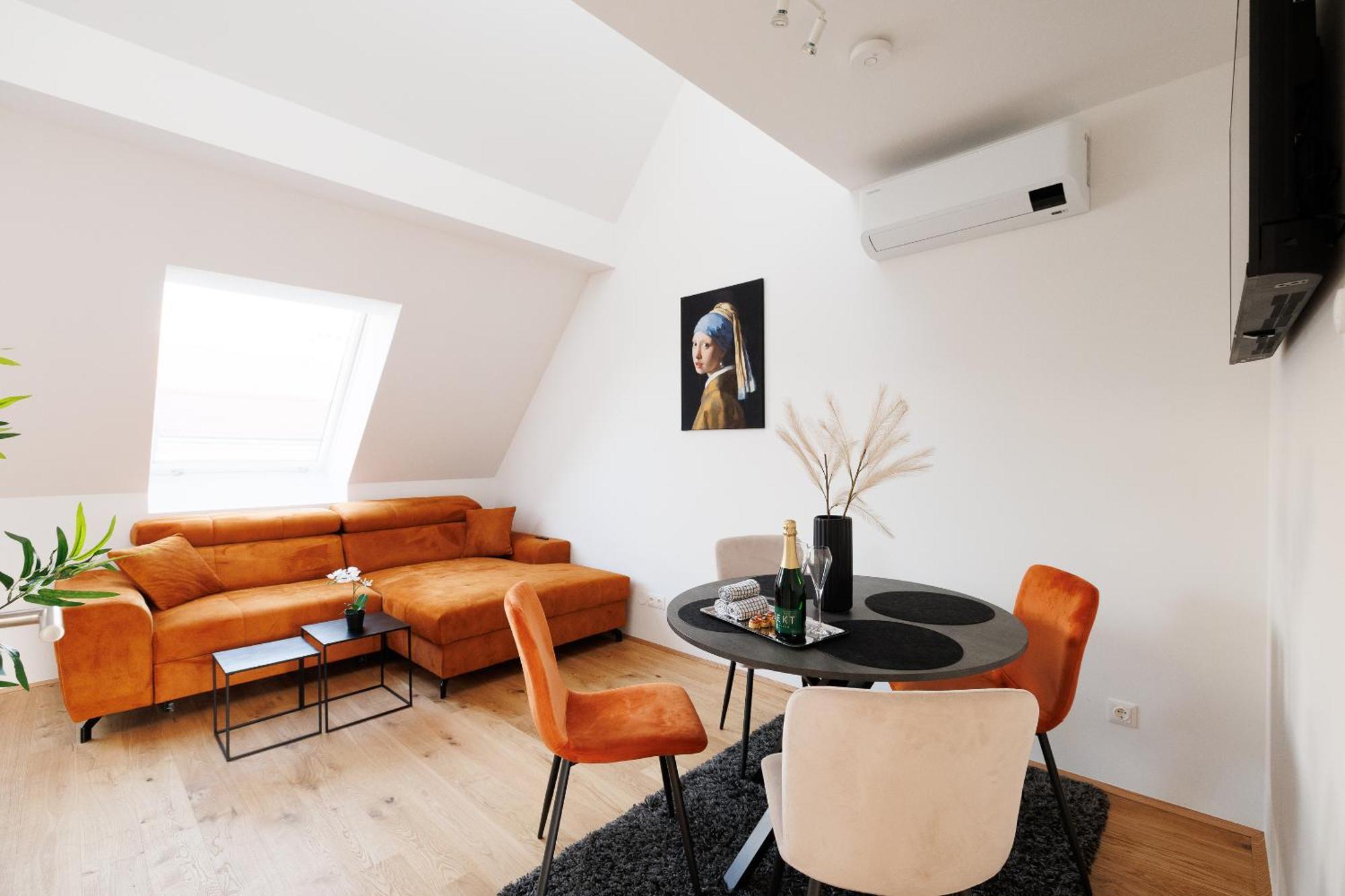 Symphony Apartments 42 - Modern Loft With Terrace And Grill In Central Location Vienna Exterior photo
